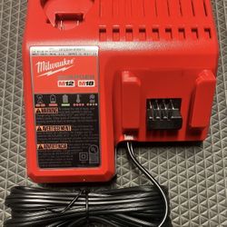 New Milwaukee M18 / M12 Charger