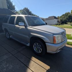 2005 Cadillac Escalade