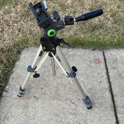 SLIK 88 Professional Tri-pod