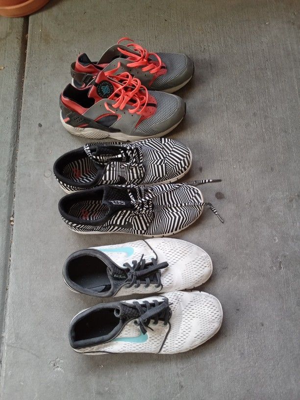 Nike Air Size 13 Shoes.