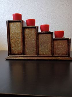 4-Pillar Candle Holder with Red Votive Candles
