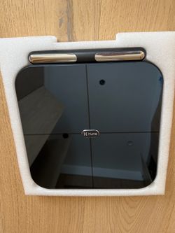 Hume Health Smart Scale + Handle — Like New