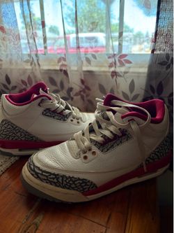 Jordan 3 Cardinal Red