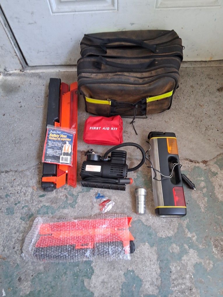 Emergency Road Side Kit "Item Is Available"