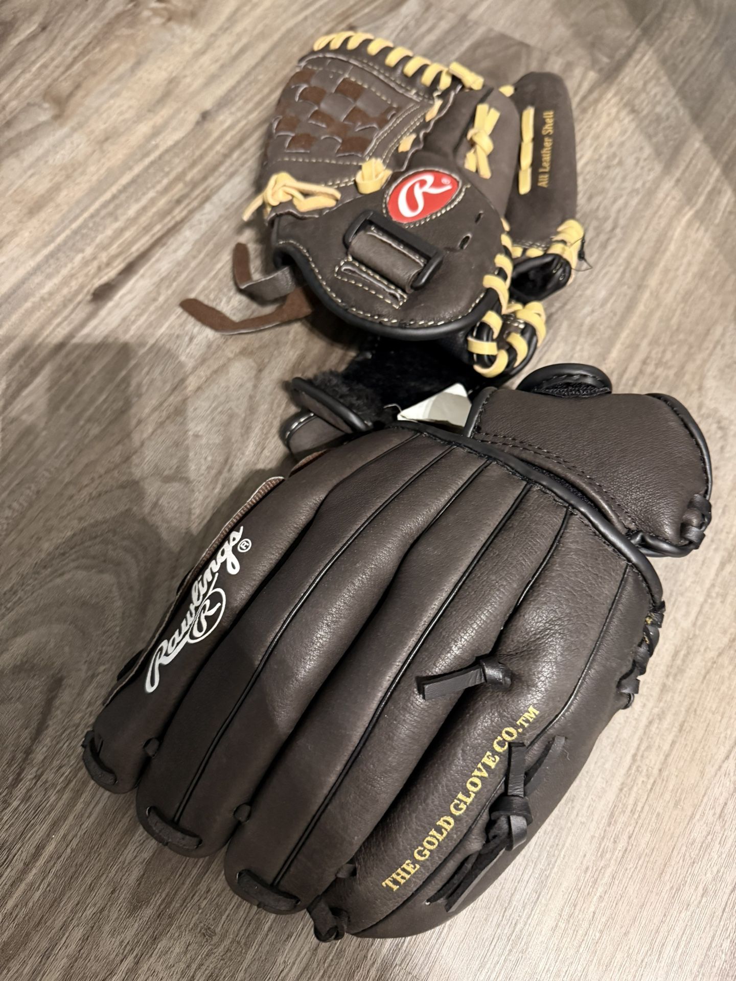 Rawlings Baseball Gloves