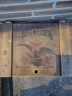 Budweiser Crate Vintage