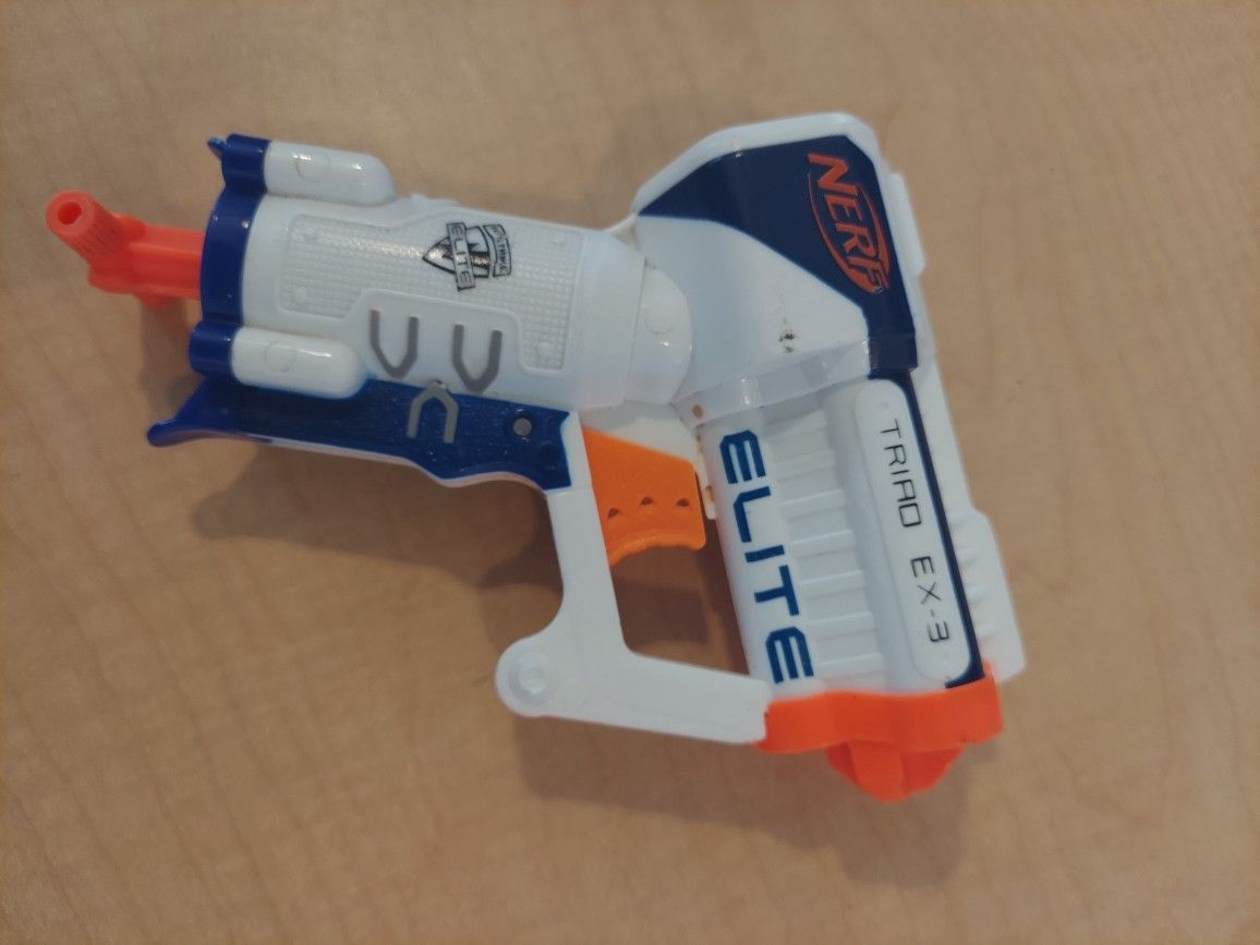 Nerf Gun