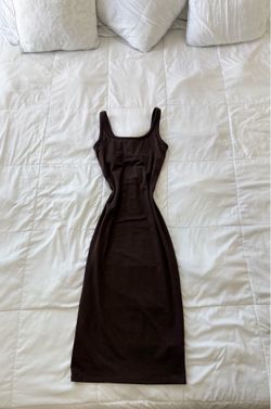 Vuori Womens Dress Halo Essential
