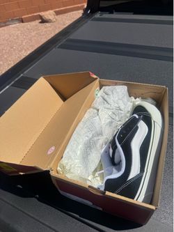 8.5M Brand New Knu Skool Vans