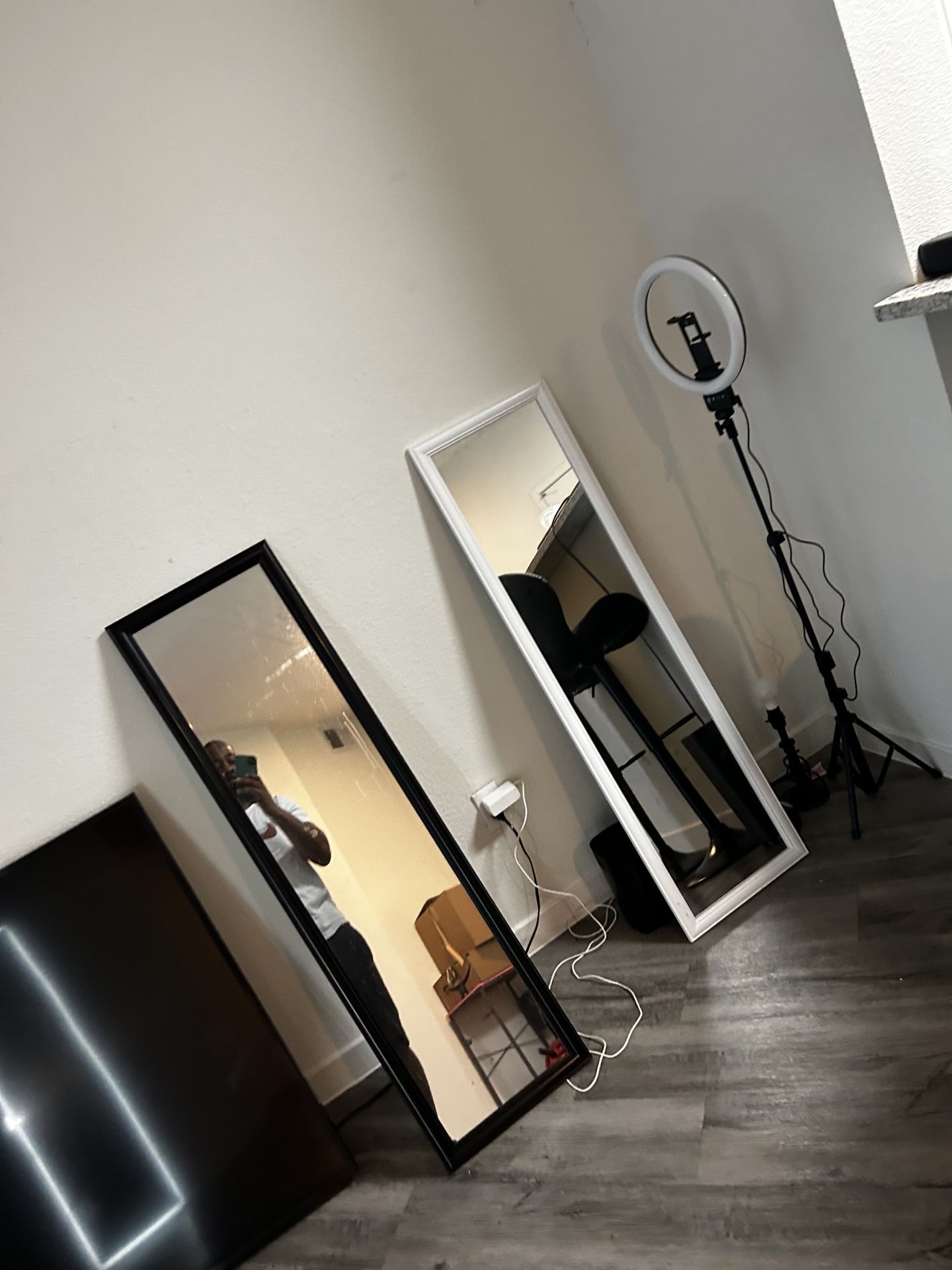 Mirrors Make An Offer