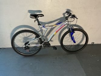 BICYCLE BIANCHY 21 SPEED SIZE 26 BRAND NEW