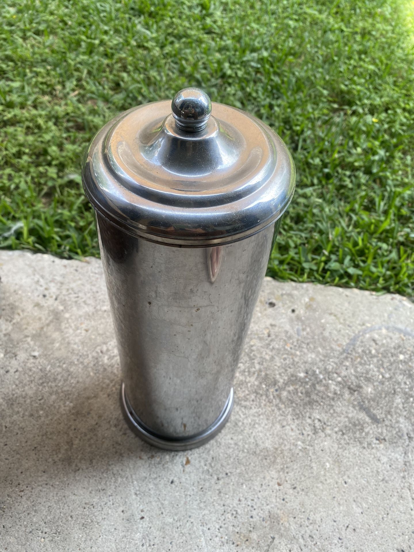 Stainless Steel Holder Cylinder