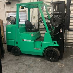 Forklift 8000lb Side-shif Triple Tower Mitsubishi-Caterpillar 