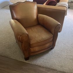 Vintage Bernhardt Leather Recliner - Fully Functional