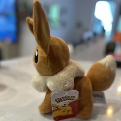 Pokemon 8 inch Plush Eevee -  New With Tags Official Pokemon 