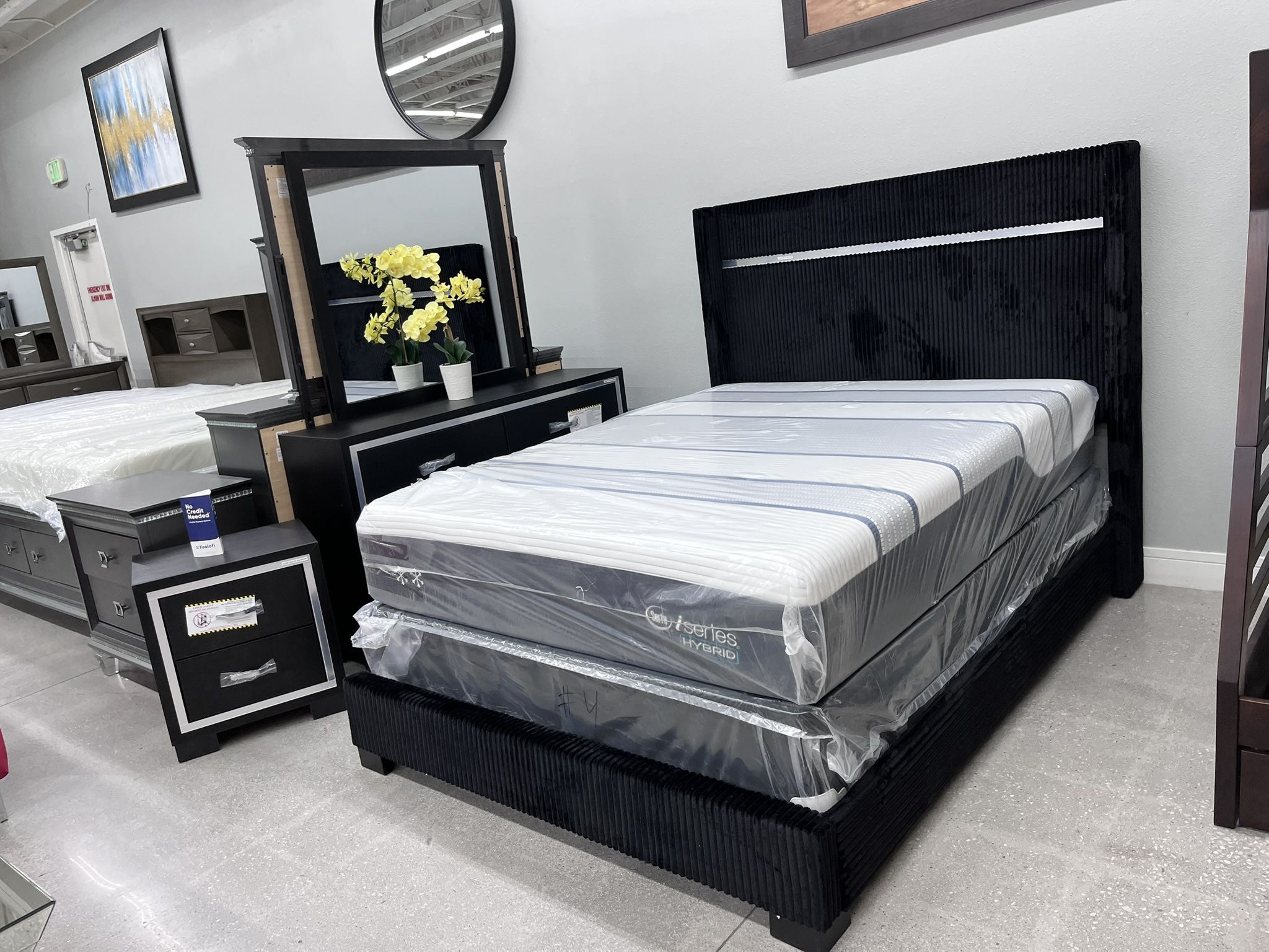 Beautiful Bedroom Set ‼️ Only $799‼️