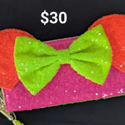 Disney Minnie Wallet/Brand New From Factory 