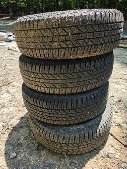 Yokohama 205 75r15 matching set