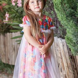 Girls dress made in Turkey size 2-3,3-4,4-5, 5-6 years