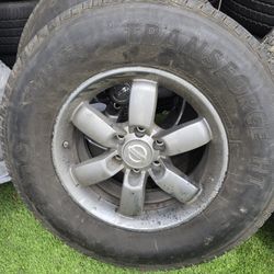 Set Nissan Titan Pro4x Rims Good Tires LT