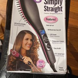 The Brush That Straightens Hair Fast Safe And Genial  In Good Condiction 