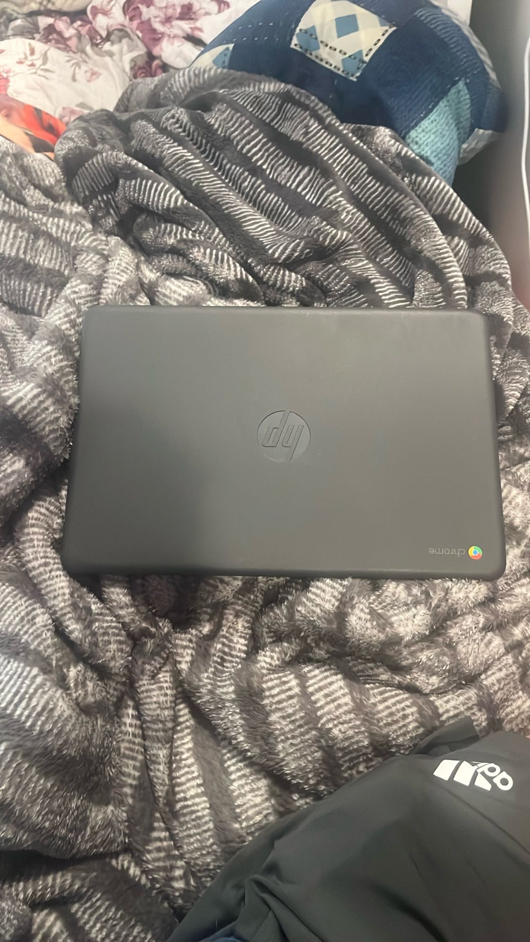 HP 14-inch Chromebook HD Touchscreen Laptop
