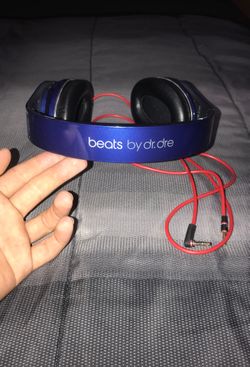 Beats by Dre (Studio 2)