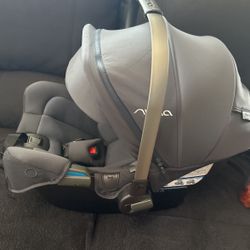 Nuna car seat 