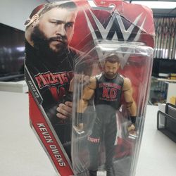 2016 Mattel WWE Collectible Doll.