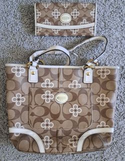 Coach Purse with matching wallet