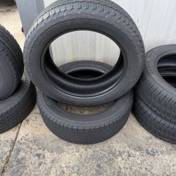 2 Llantas 265/50/20 Dela Goodyear 95% De Vida