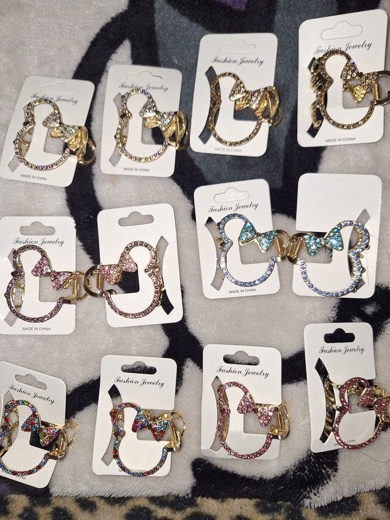 Minnie Mouse Hair Clips