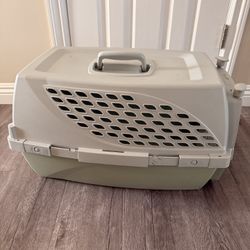 Dog Portable Carrier Med/ Crate -$20