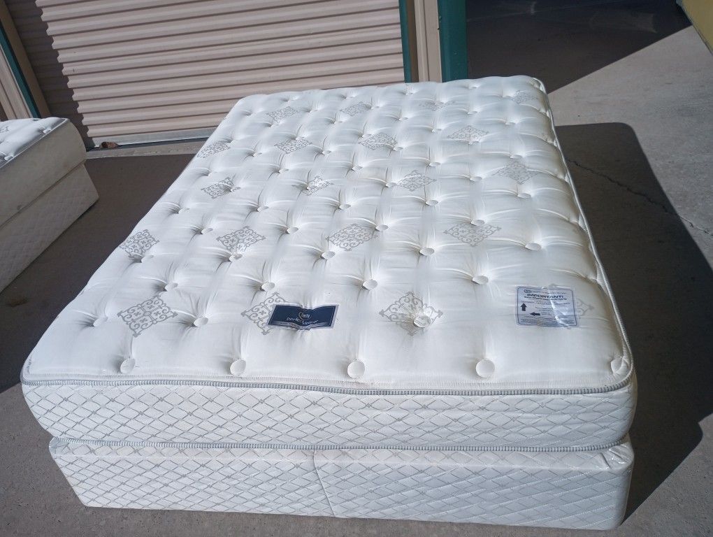 Serta Queen Mattress And Box Spring