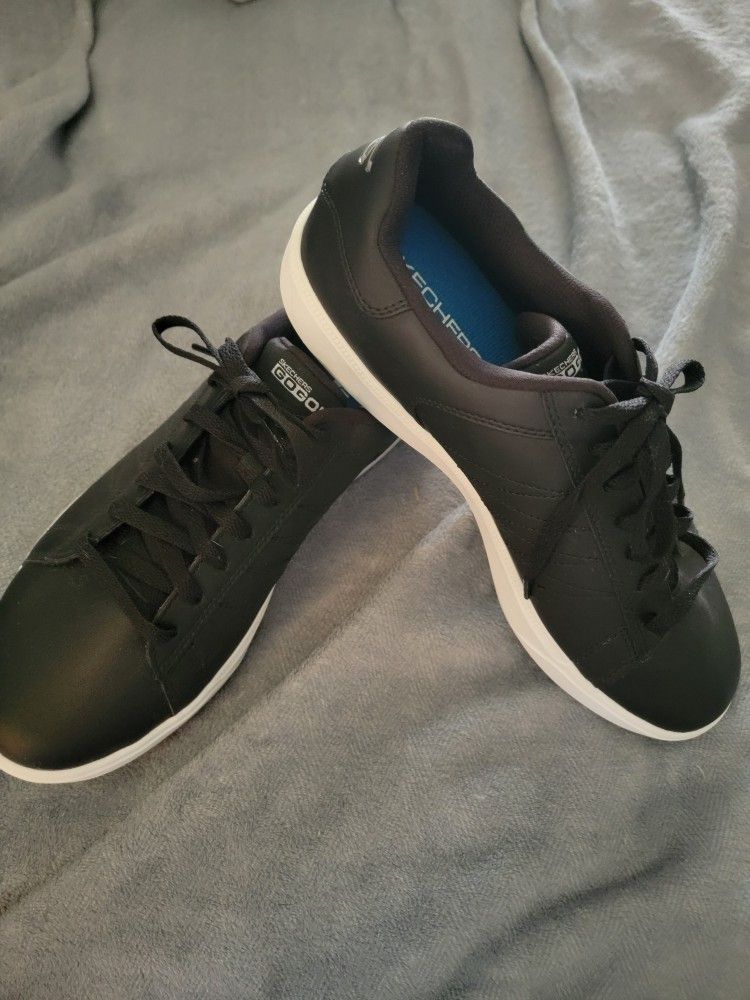 Skechers Performance Go Golf Size 9