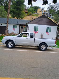 2003 Nissan frontier  4 cyl 5 speed