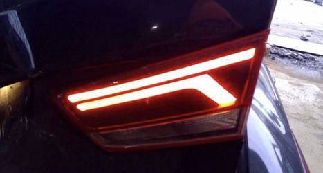 2020 Kia Optima Led Taillight Right Oem