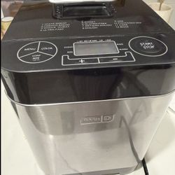 Dash Bread Maker 