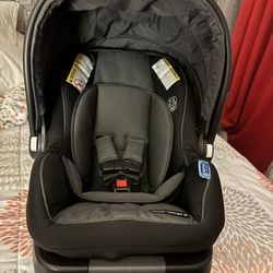 Graco snugride infant car seat
