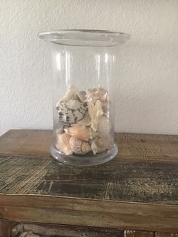 Pottery Barn Style Vase With Shells