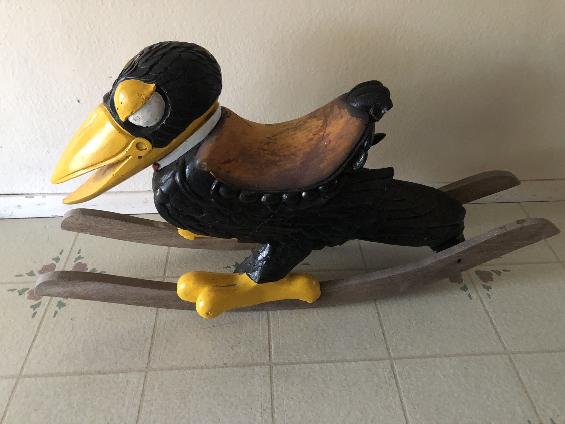 Vintage Magpie Bird Rocking Chair - Heckle & Jeckle Style 40S/50S Era