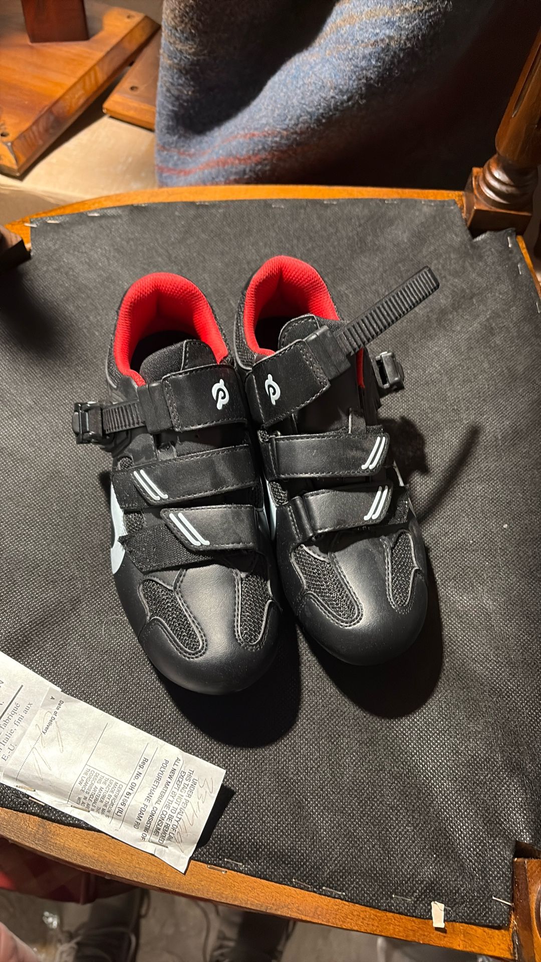 Peloton Size 37 Shoes
