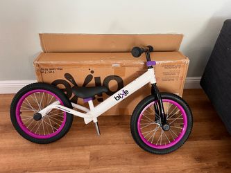 Balance Bike 16” Bixe