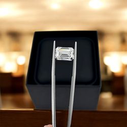 Emerald Shape Lab Diamond For Ring or Pendant 