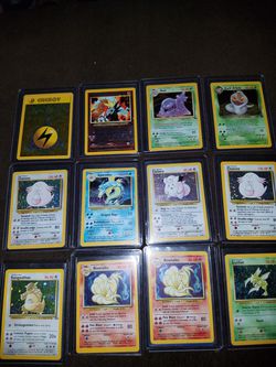 Old Pokemon card holographics