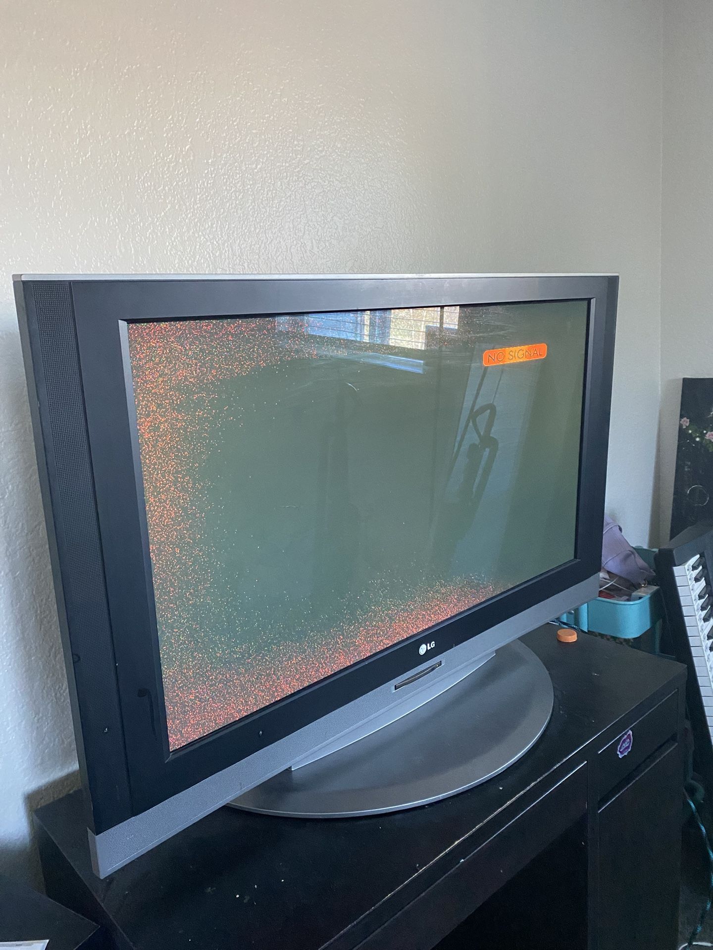 LG TV