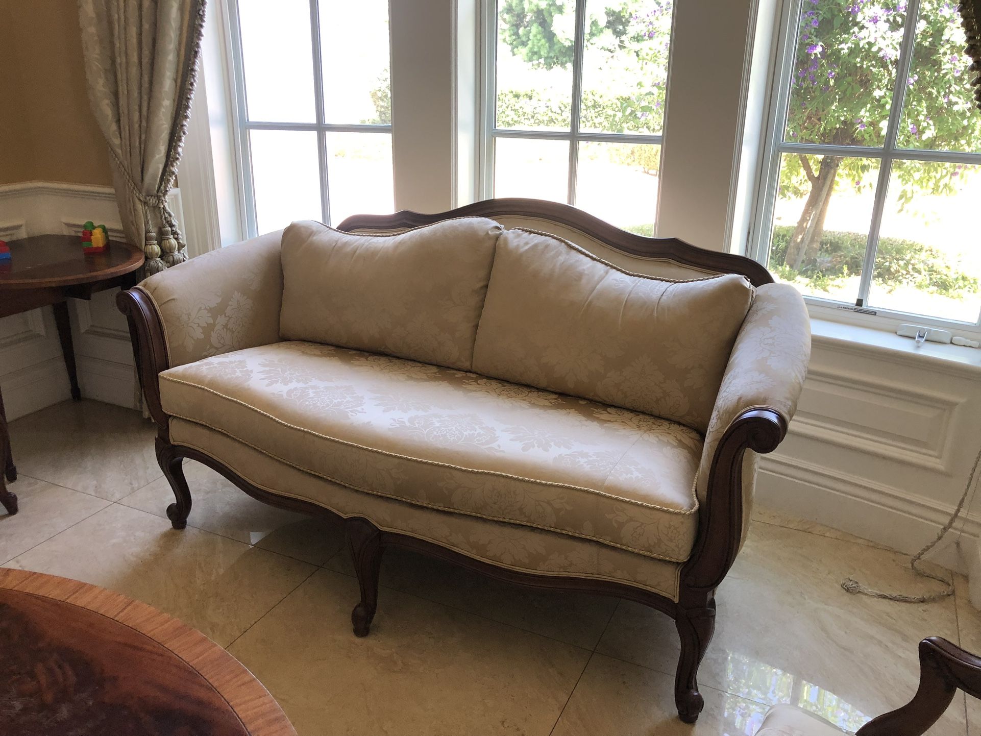 Ethan Allen Evette Settee