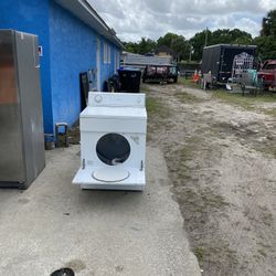 Refrigerator  Is Whirlpool  And Dryer Is Estate 