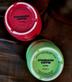 STARBUCKS BRAND SET OF 2 COFFEE ☕️ MUGS