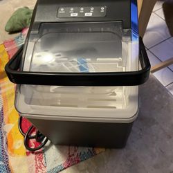 Aeitto Bullet Ice Maker